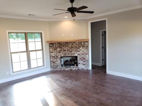 208 Eagle View Dr, Senatobia, MS 38668 photo 3