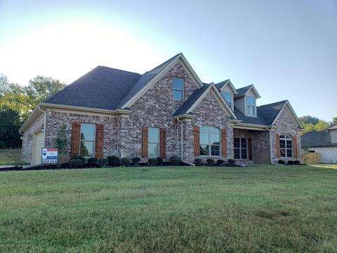 208 Eagle View Dr, Senatobia, MS 38668 photo 2