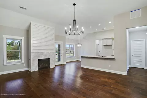 1051 Sabrina Dr, Hernando, MS 38632 photo 8