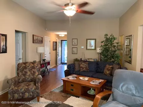8971 Gavin Dr, Olive Branch, MS 38654 photo 3