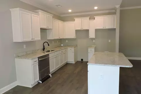 105 Park St, Hernando, MS 38632 photo 3
