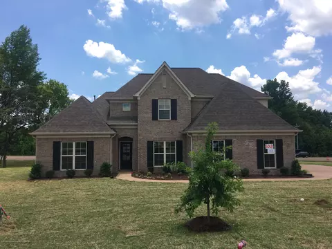 5020 E Point Cv, Olive Branch, MS 38654 photo 1