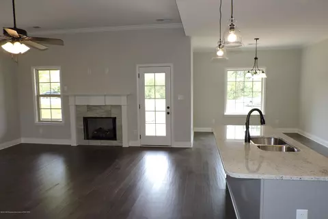 5020 E Point Cv, Olive Branch, MS 38654 photo 16