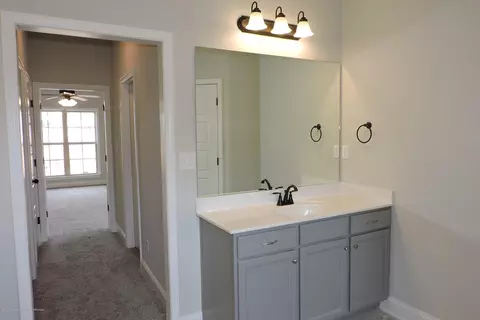 5020 E Point Cv, Olive Branch, MS 38654 photo 20