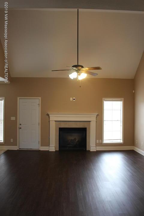 1242 S Heritage Dr, Hernando, MS 38632 photo 5