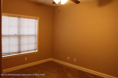 1242 S Heritage Dr, Hernando, MS 38632 photo 16
