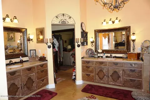 302 Wesson St, Como, MS 38619 photo 57
