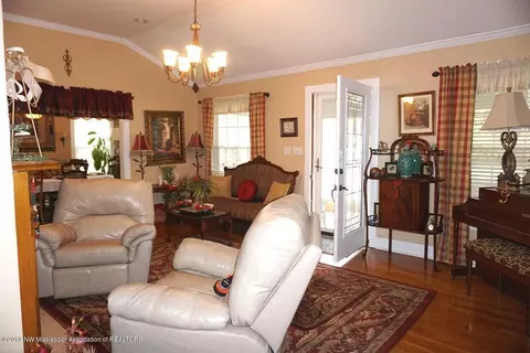 302 Wesson St, Como, MS 38619 photo 11