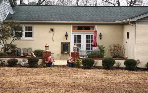 302 Wesson St, Como, MS 38619 photo 4