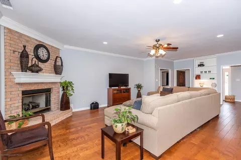 8871 Windersgate Dr, Olive Branch, MS 38654 photo 7