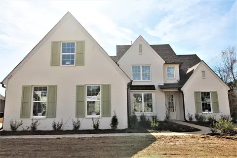 14518 St Charles Dr, Olive Branch, MS 38654 photo 2