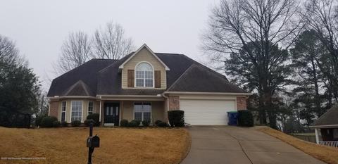 1324 Cross Creek Cv, Hernando, MS 38632 photo 1