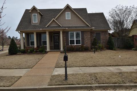 7276 E Wind Park Dr, Olive Branch, MS 38654 photo 1