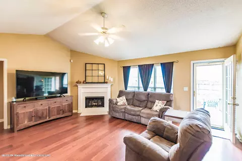 6267 E Sandbourne, Olive Branch, MS 38654 photo 4