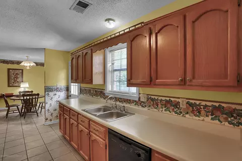 10093 Fox Chase, Olive Branch, MS 38654 photo 12