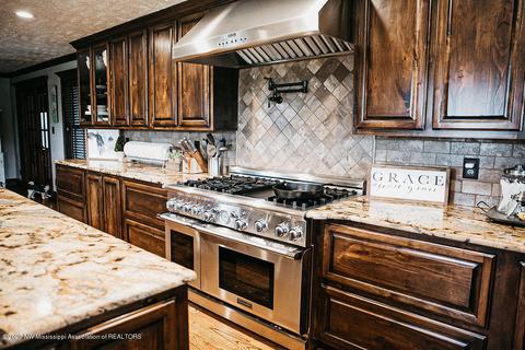 305 Jayme Lynn Dr, Como, MS 38619 photo 107