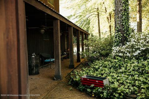 305 Jayme Lynn Dr, Como, MS 38619 photo 8