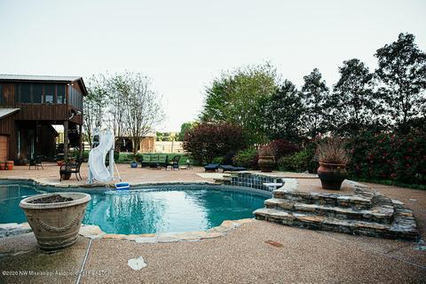 305 Jayme Lynn Dr, Como, MS 38619 photo 25