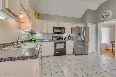 143 Desoto Ave, Hernando, MS 38632 photo 9