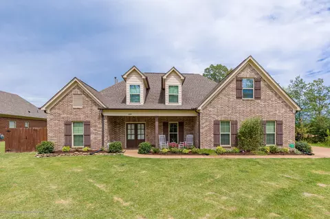 1834 Bakers Trl, Nesbit, MS 38651 photo 1