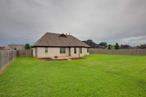 8965 Gavin Dr, Olive Branch, MS 38654 photo 15