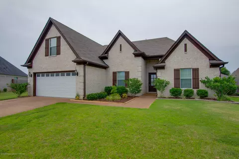 8965 Gavin Dr, Olive Branch, MS 38654 photo 1