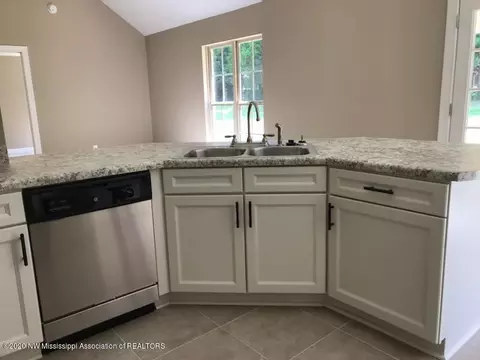 123 Woolfolk Rd, Senatobia, MS 38668 photo 6