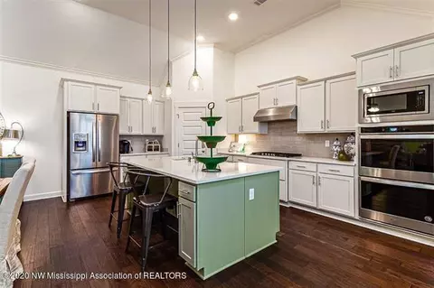 7521 Iron Loop, Olive Branch, MS 38654 photo 6