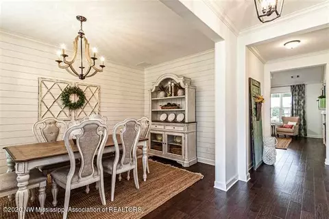 7521 Iron Loop, Olive Branch, MS 38654 photo 3