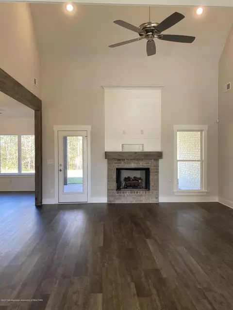 2968 Dewberry, Hernando, MS 38632 photo 6