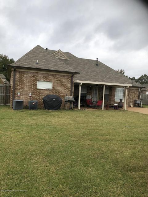 2818 Guernsey Cv, Nesbit, MS 38651 photo 2