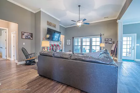 10095 Emerald Forest Dr, Hernando, MS 38632 photo 5