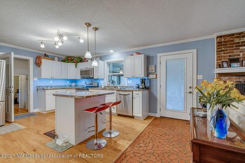 8738 W Commerce St, Hernando, MS 38632 photo 13