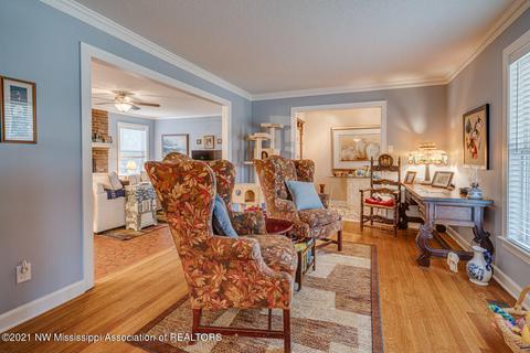 8738 W Commerce St, Hernando, MS 38632 photo 8