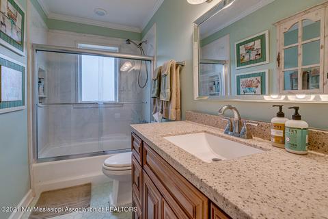 8738 W Commerce St, Hernando, MS 38632 photo 31