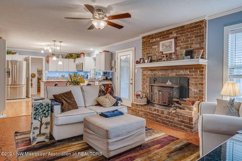 8738 W Commerce St, Hernando, MS 38632 photo 12