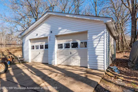 1154 Broady Rd, Nesbit, MS 38651 photo 11