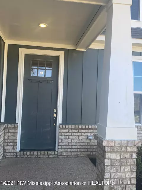 14589 Briar Ln, Olive Branch, MS 38654 photo 2