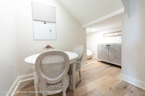 Dining - 3075 Tina Renee Ln, Nesbit, MS 38651 photo 3 of 3