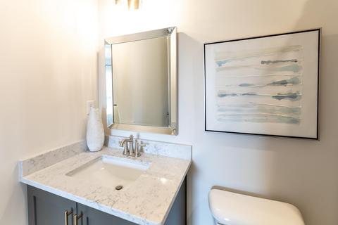 Bath - 3075 Tina Renee Ln, Nesbit, MS 38651 photo 1 of 6