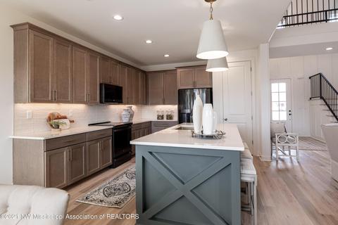 Kitchen - 3075 Tina Renee Ln, Nesbit, MS 38651 photo 3 of 3