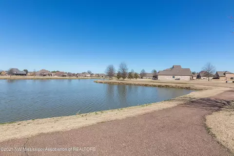 6283 Chippewa Dr, Olive Branch, MS 38654 photo 29