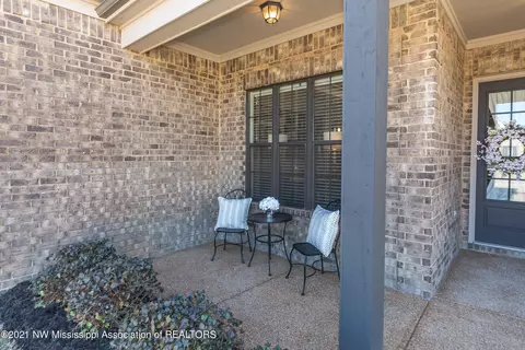 6283 Chippewa Dr, Olive Branch, MS 38654 photo 3