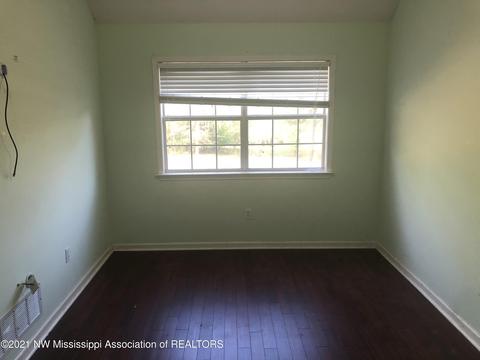 358 E Crockett Loop, Hernando, MS 38632 photo 12