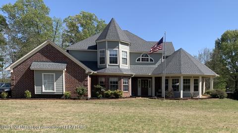358 E Crockett Loop, Hernando, MS 38632 photo 1