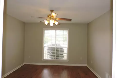 9416 E Geneva Loop, Olive Branch, MS 38654 photo 12