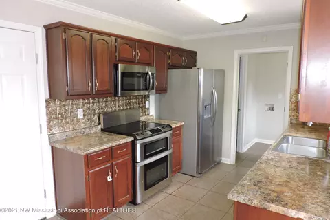 9416 E Geneva Loop, Olive Branch, MS 38654 photo 3