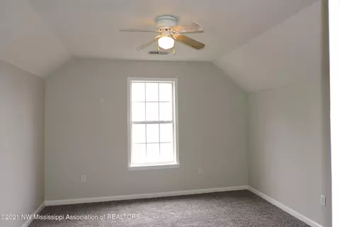 9416 E Geneva Loop, Olive Branch, MS 38654 photo 18