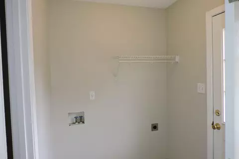 9416 E Geneva Loop, Olive Branch, MS 38654 photo 8