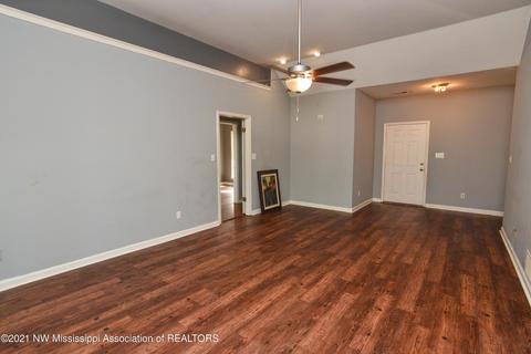 5290 Fox Lake Dr, Hernando, MS 38632 photo 5